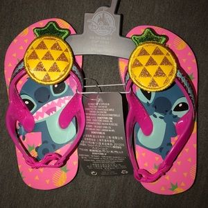 Stitch toddler flip flops!